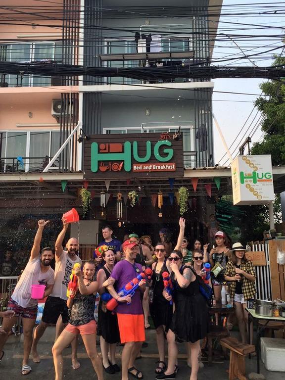 Hug Backpackers Hostel Chiang Mai Ngoại thất bức ảnh
